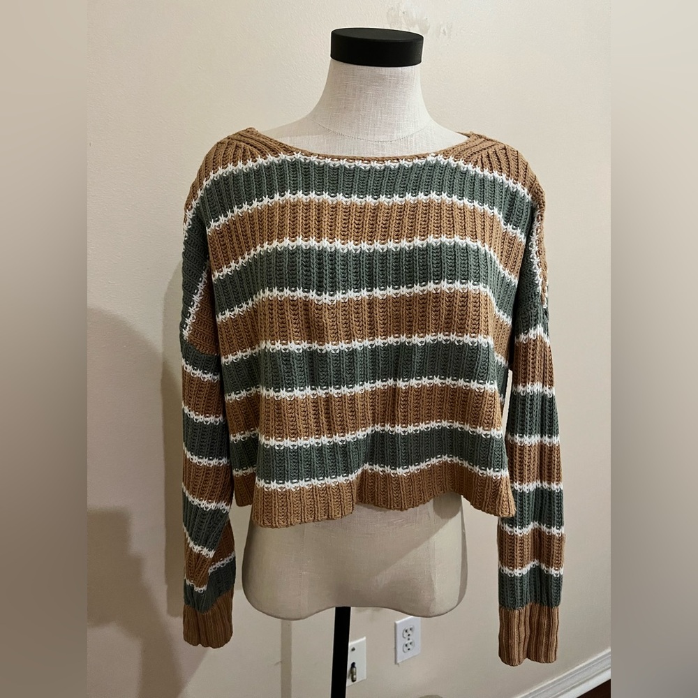 American Eagle Knit Sweater